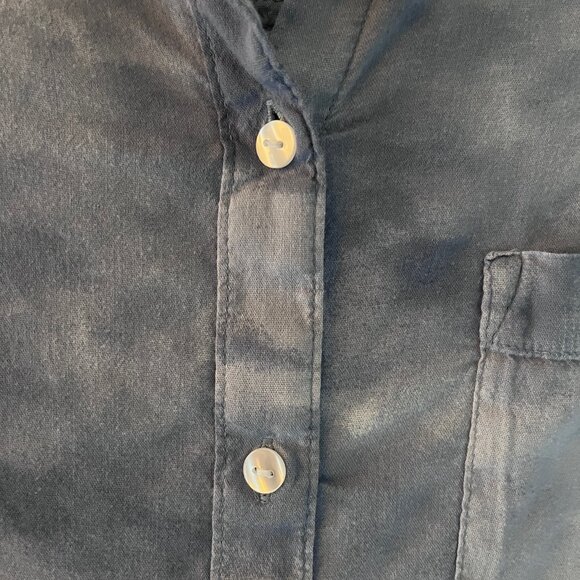 Tie-Dye Cloud Effect The Boyfriend Button Up Shirt Women M Blue & Gray Old Navy - Picture 5 of 8